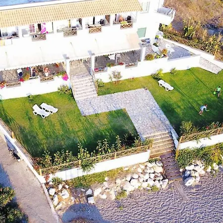 Apartment Beachfront 2-bed Luxury - Agios Gordios, Corfu, Greece Agios Gordios (Corfu)